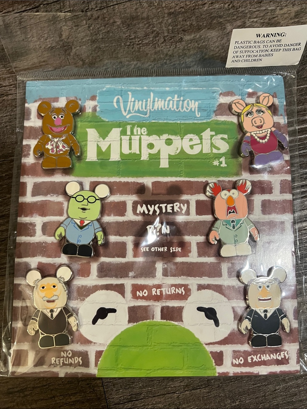 Retired - Disney Muppets Collectors Pin Set 2010 Sealed Mystery/Chaser pin